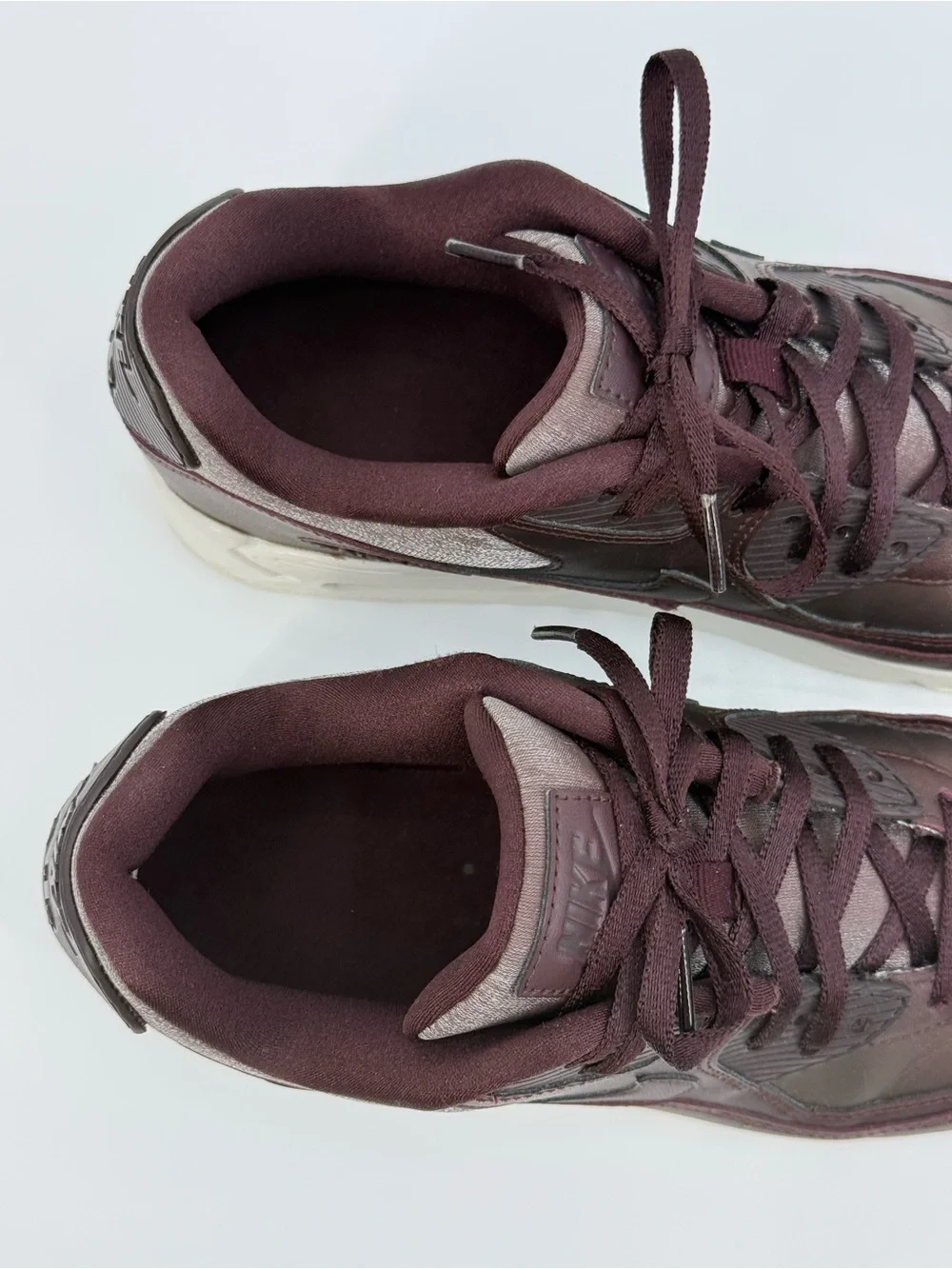 Nike Air Max 90 Metallic Mahogany Leather Sneakers Sporty Chic Casual Shoes